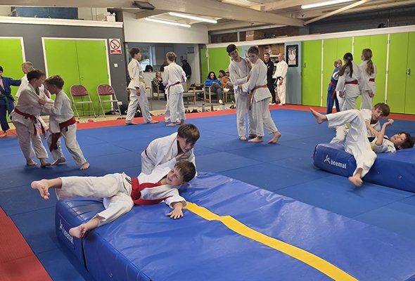 junior session over 8 years old